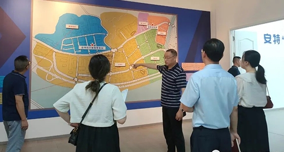 亚游集团ag8小微企业园通过省三星级小微园现场复评